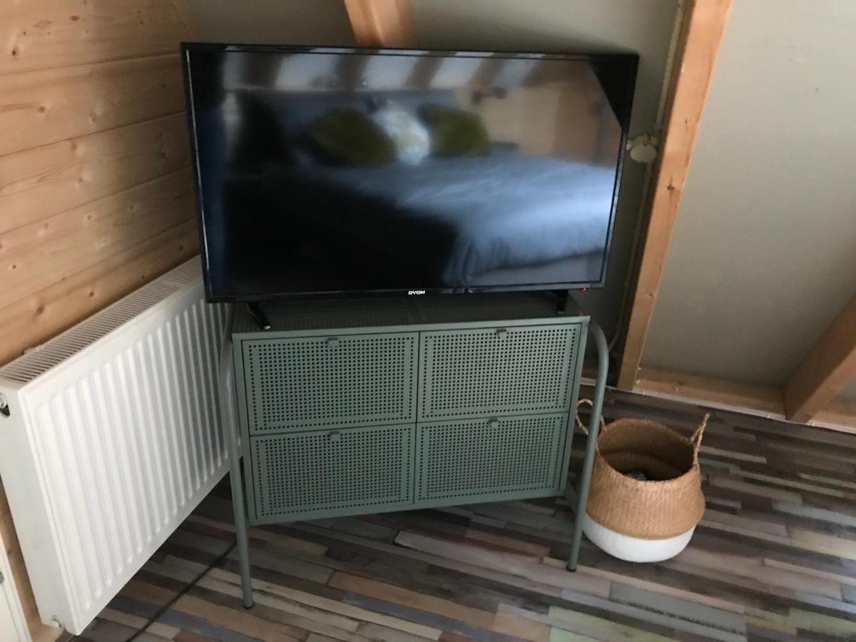 Bed and Breakfast T' Hogeland Ainrom Eenrum Экстерьер фото