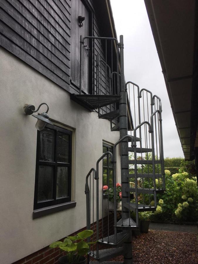 Bed and Breakfast T' Hogeland Ainrom Eenrum Экстерьер фото