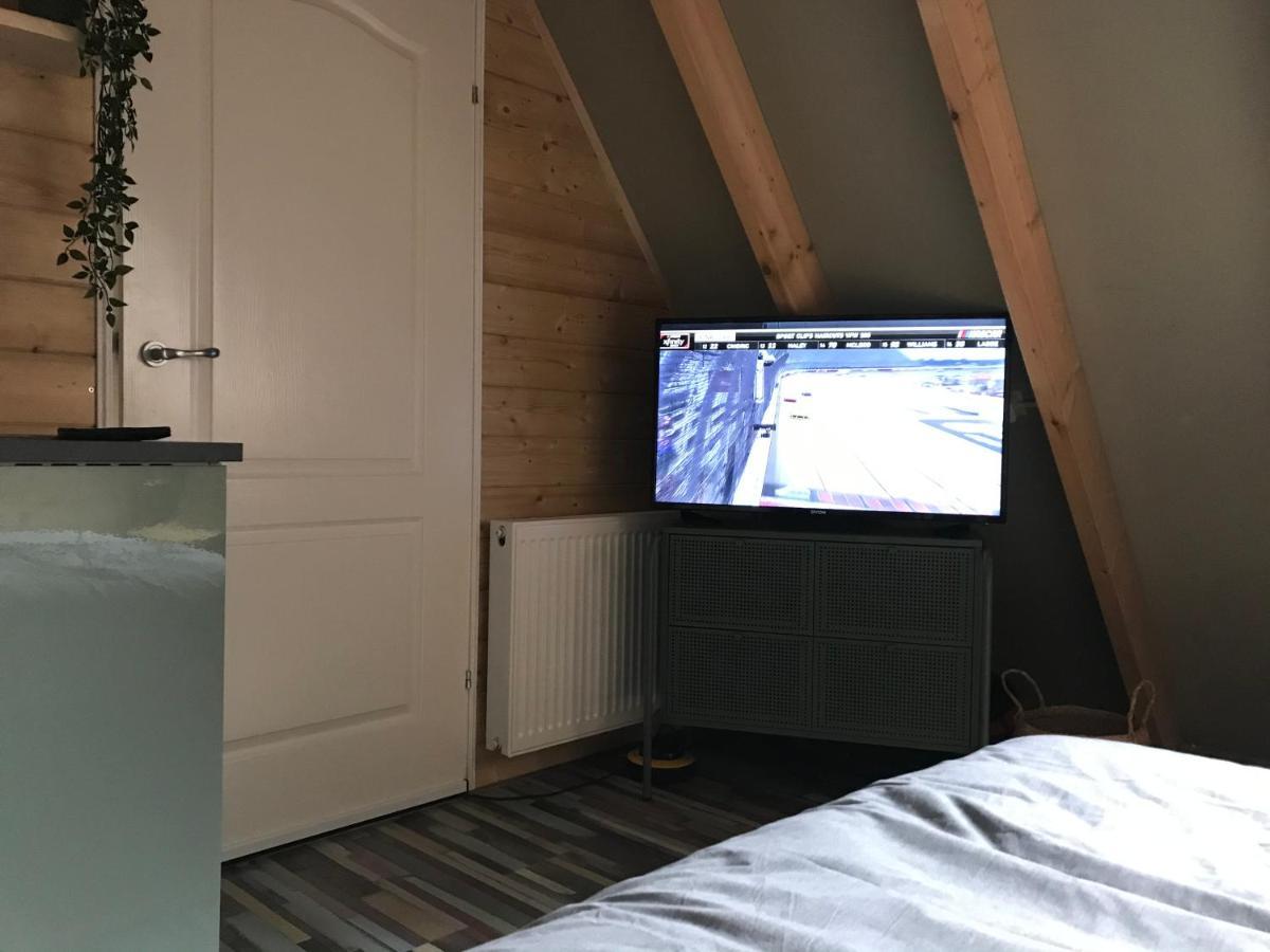 Bed and Breakfast T' Hogeland Ainrom Eenrum Экстерьер фото